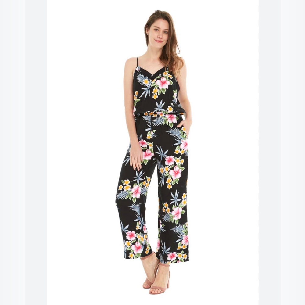 Hawaii Hangover Jumpsuit Strappy V Pockets in Black Hibiscus NWT size Large